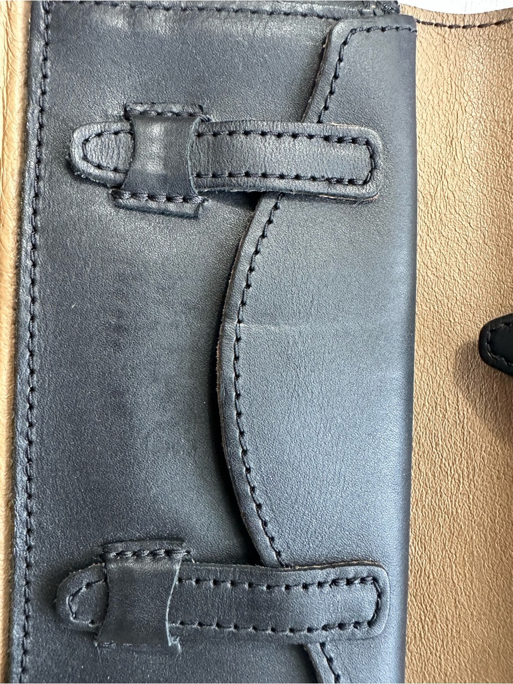 Saddleback Black Leather Clutch Wallet - Picture 10 of 14